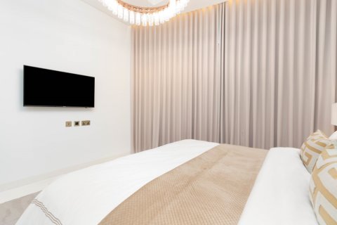 Apartment in Dubai Studio City, UAE 2 bedrooms, 123.3 sq.m. № 682050 - photo 13