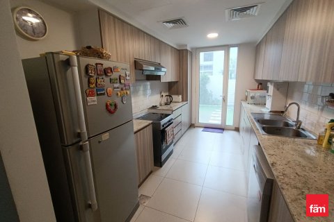 Таунхаус Дубай, БАӘ-да 3 жатын бөлмелер, 211.5 м² № 631685 - фото 8