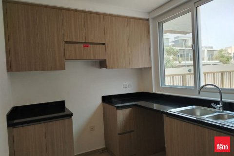 Řadový dům v Dubai, SAE 3 ložnice, 154.8 m² Č.: 631680 - fotografie 8