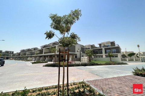 Řadový dům v Dubai, SAE 3 ložnice, 154.8 m² Č.: 631680 - fotografie 1
