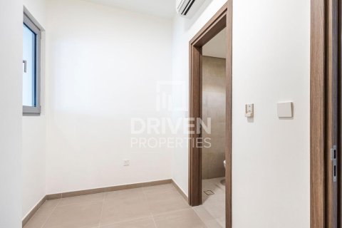Townhouse in Tilal Al Ghaf, Dubai, UAE 3 bedrooms, 140.38 sq.m. № 765129 - photo 6