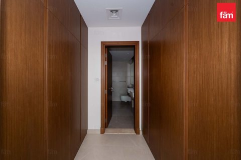 Al Wasl, Dubai, UAE의 임대용 아파트 침실 2개, 131.3제곱미터 번호 647932 - 사진 17