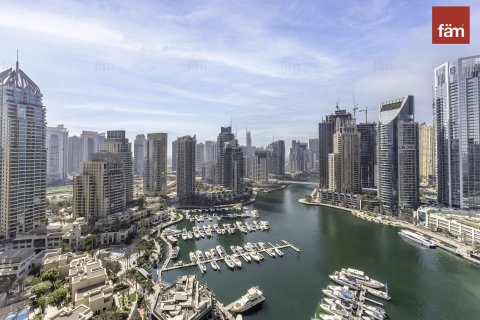Apartment in Dubai Marina, UAE 3 bedrooms, 185.2 sq.m. № 647897 - photo 20