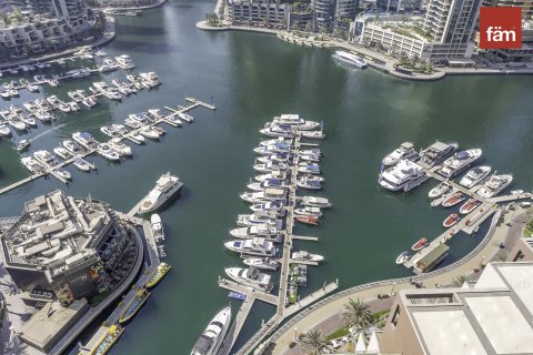 Apartment in Dubai Marina, UAE 3 bedrooms, 185.2 sq.m. № 647897 - photo 19