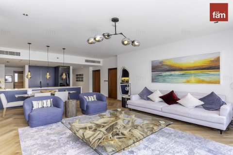 Apartment in Dubai Marina, UAE 3 bedrooms, 185.2 sq.m. № 647897 - photo 2