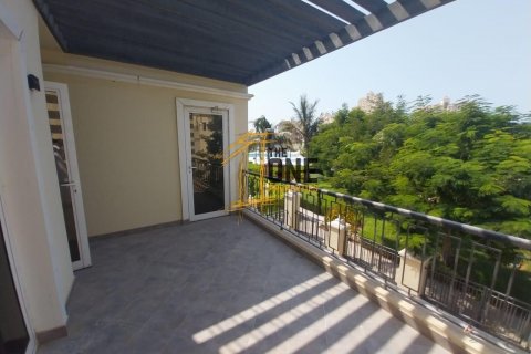 Rijtjeshuis te koop in Al Hamra Village, Ras Al Khaimah, VAE 3 slaapkamers, 259 vr.m., nr 575642 - foto 13