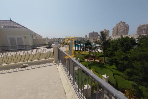 Rijtjeshuis te koop in Al Hamra Village, Ras Al Khaimah, VAE 3 slaapkamers, 259 vr.m., nr 575642 - foto 1