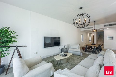 Vila u Dubai, UAE 3 spavaćih soba, 325 m2 Br. 758040 - fotografija 13