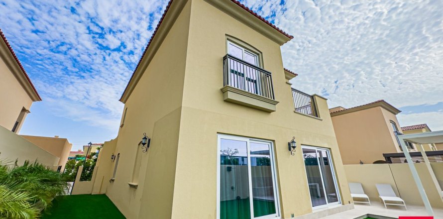 Vila u Dubai, UAE 325 m2, 3 spavaćih soba Br. 758040