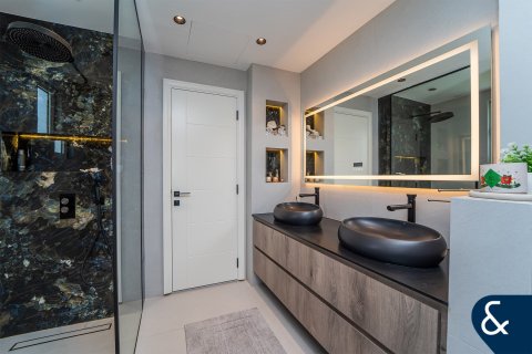 Arabian Ranches, Dubai, संयुक्त अरब अमीरात में विला, 5 बेडरूम, 474 वर्ग मीटर, संख्या 697929 - फ़ोटो 11