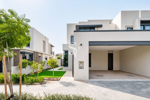 Townhouse de închiriat în Jebel Ali, Dubai, EAU 4 dormitoare, 343 mp. №740191 - poză 1