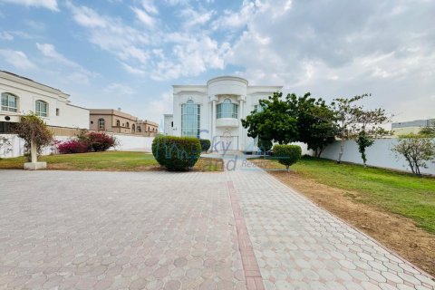 ویلا برای اجاره در Al Barsha، Dubai، امارات متحده عربی 5 خوابه ، 464.5 متر مربع ، شماره 646431 - تصویر 1
