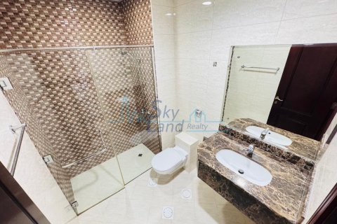 Villa itt: Al Barsha, Dubai, EAE, 5 hálószoba, 371.6 m², azonosító: 646432 - fénykép 18