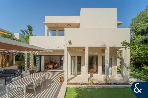 Vilă de vânzare în Arabian Ranches, Dubai, EAU 3 dormitoare, 309 mp. №666650 - poză 1