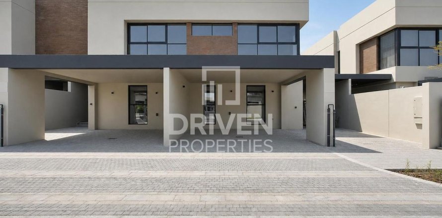 Villa in Dubai Land, Dubai, VAE 3 slaapkamers, 281.59 vr.m. nr 746694