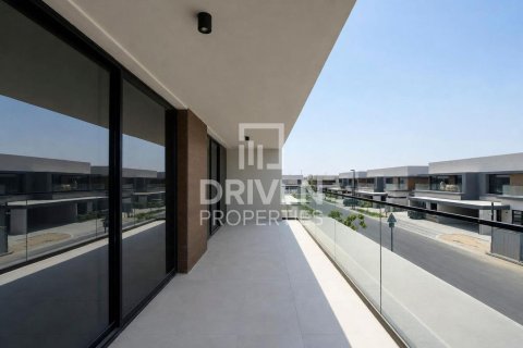 Villa zur Miete in Dubai Land, Dubai, VAE 5 Schlafzimmer, 325.25 m2 Nr. 746695 - Foto 27