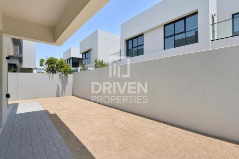 Villa zur Miete in Dubai Land, Dubai, VAE 5 Schlafzimmer, 325.25 m2 Nr. 746695 - Foto 28