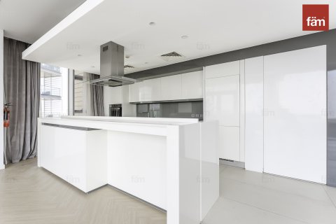 Apartamento para arrendamento em Dubai, EAU 2 quartos, 155.1 m2 № 646750 - foto 7