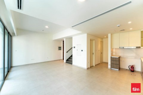 Villa til leje i Dubai, UAE 3 soveværelser, 174 kvm № 646754 - foto 3