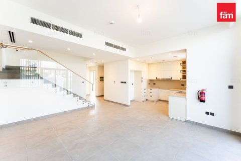 Villa asukohaga Dubai, AÜE: 4 magamistoaga, 249.5 m² Nr 710095