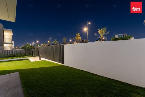 Üürile anda villa asukohaga Dubai, AÜE: 4 magamistoaga, 249.5 m² Nr 710095 - pilt 8