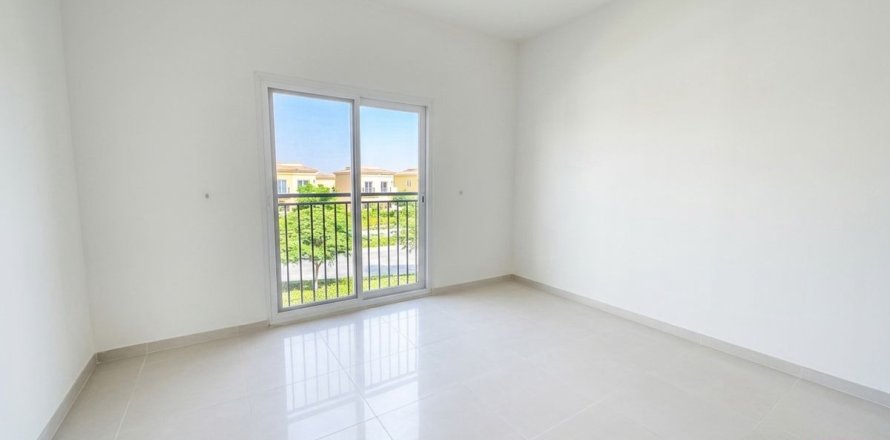 Townhouse i Dubai, UAE 3 soveværelser, 161 kvm № 710117