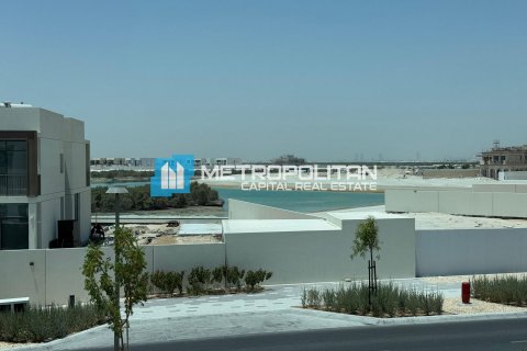 Vila v Abu Dhabi, SAE 4 ložnice, 868.9 m² Č.: 585225 - fotografie 9