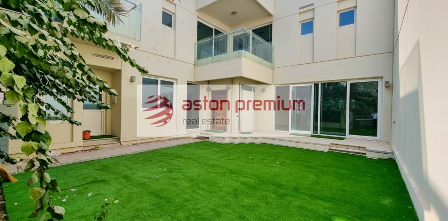 Villa itt: The Sustainable City, Dubai, EAE, 3 hálószoba, 316 m², azonosító: 697277