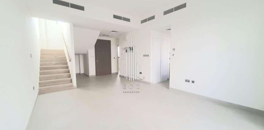 Maison de ville à Yas Island, Abu Dhabi, EAU: 2 chambres, 168.7 m2 № 570397