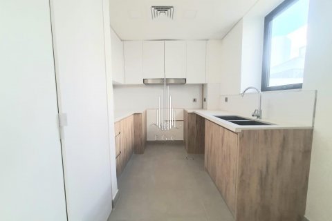 Maison de ville à louer à Yas Island, Abu Dhabi, EAU 2 chambres, 168.7 m2 № 570397 - photo 10