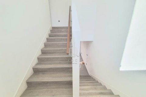 Maison de ville à louer à Yas Island, Abu Dhabi, EAU 2 chambres, 168.7 m2 № 570397 - photo 9