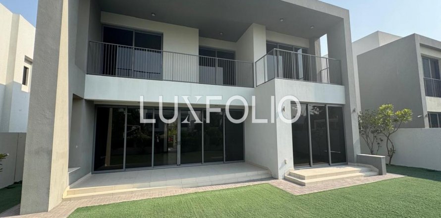 Villa a Dubai Hills Estate, Dubai, EAU 5 camere da letto, 560 mq. № 628356