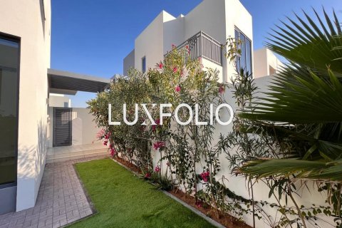 Řadový dům v Dubai Hills Estate, Dubai, SAE 4 ložnice, 272 m² Č.: 628352 - fotografie 4