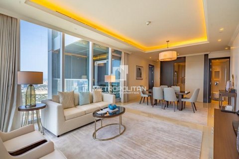Apartment in Downtown Dubai (Downtown Burj Dubai), Dubai, UAE 2 bedrooms, 149 sq.m. № 592529 - photo 4