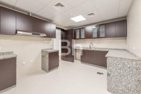 Снять в аренду квартиру в Al Raha Beach, Абу-Даби, ОАЭ 3 спальни, 176м2, № 616971 - фото 8