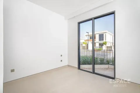 Vila u gradu Tilal Al Ghaf, Dubai, UAE 4 spavaće sobe, 373 m2 Br. 738156 - Slika 2