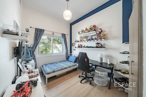 Müüa villa asukohaga Dubai Land, Dubai, AÜE: 4 magamistoaga, 209 m² Nr 737907 - pilt 6