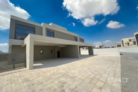 וילה למכירה ב Dubai South (Dubai World Central), Dubai, איחוד האמירויות  5 חדרי שינה, 398 מ"ר, מספר 737909 - תמונה 2