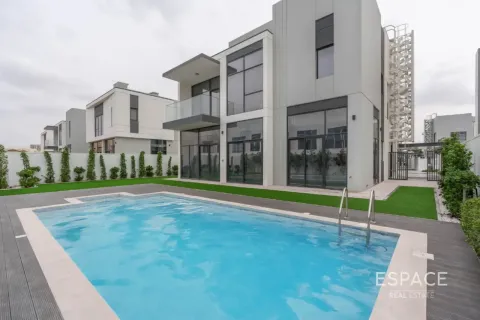 Willa w Al Furjan, Dubai, ZEA 4 sypialnie, 376 mkw. nr 738157