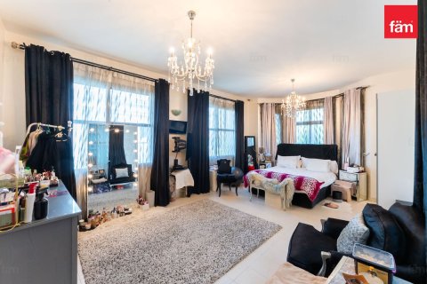 Vila di Wadi Al Safa 2, Dubai, UEA 3 kamar tidur, 540 m2 nomor 718040 - foto 7