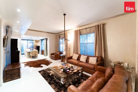 Vila di Wadi Al Safa 2, Dubai, UEA 3 kamar tidur, 540 m2 nomor 718040 - foto 10