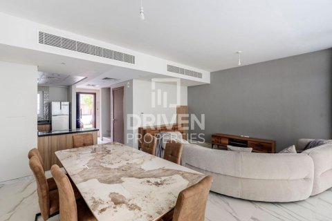 Řadový dům v DAMAC Hills (Akoya by DAMAC), Dubai, SAE 3 ložnice, 162 m² Č.: 683852 - fotografie 2