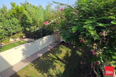 Villa te koop in Dubai, VAE 3 slaapkamers, 255.4 vr.m., nr 692990 - foto 21