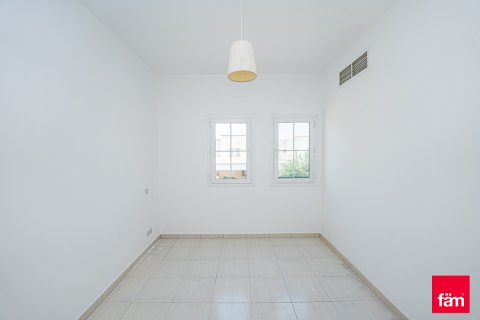 Villa te koop in Dubai, VAE 3 slaapkamers, 255.4 vr.m., nr 692990 - foto 9