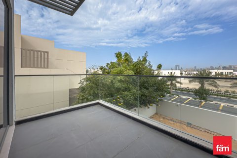 Зняти в оренду віллу в Al Furjan, Дубай, ОАЕ 5 спалень, 664.8м2, № 692995 - фото 11