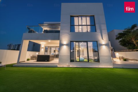 Villa i Al Furjan, Dubai, UAE 5 soveværelser, 664.8 kvm № 692995