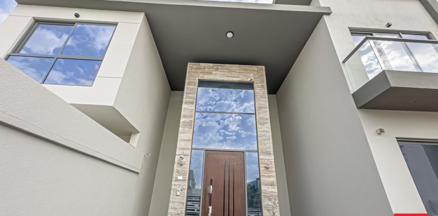 Вілла в Al Furjan, Дубай, ОАЕ 5 спалень, 664.8м2 № 692995