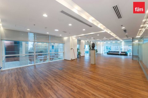 Iroda itt: Business Bay, Dubai, EAE, 183.8 m², azonosító: 686112