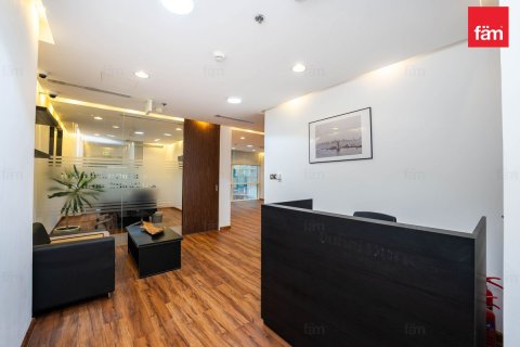 Zyrë në Business Bay, Dubai, Emiratet e Bashkuara Arabe 183.8 m2. № 686112 - Foto 4