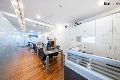 Zyrë në Business Bay, Dubai, Emiratet e Bashkuara Arabe 183.8 m2. № 686112 - Foto 11